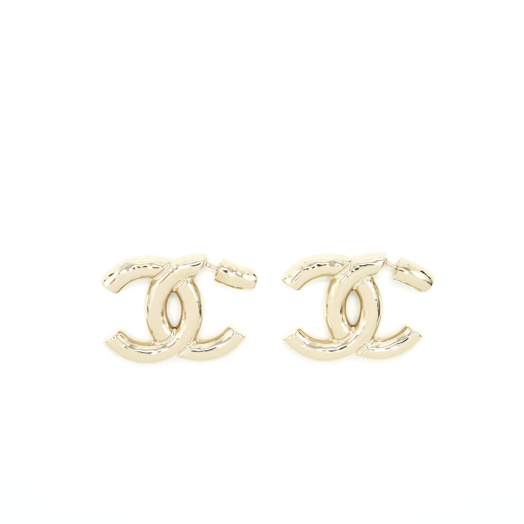 CHANEL 22P GIANT CC LOGO EARRINGS LGHW