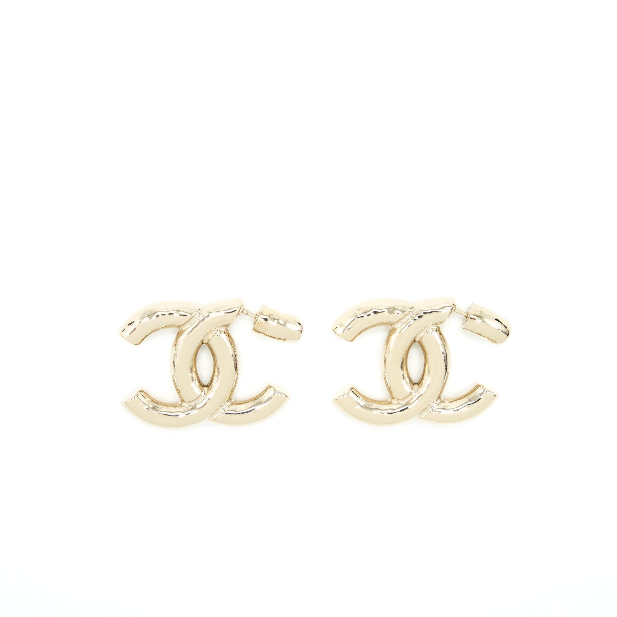CHANEL 22P GIANT CC LOGO EARRINGS LGHW