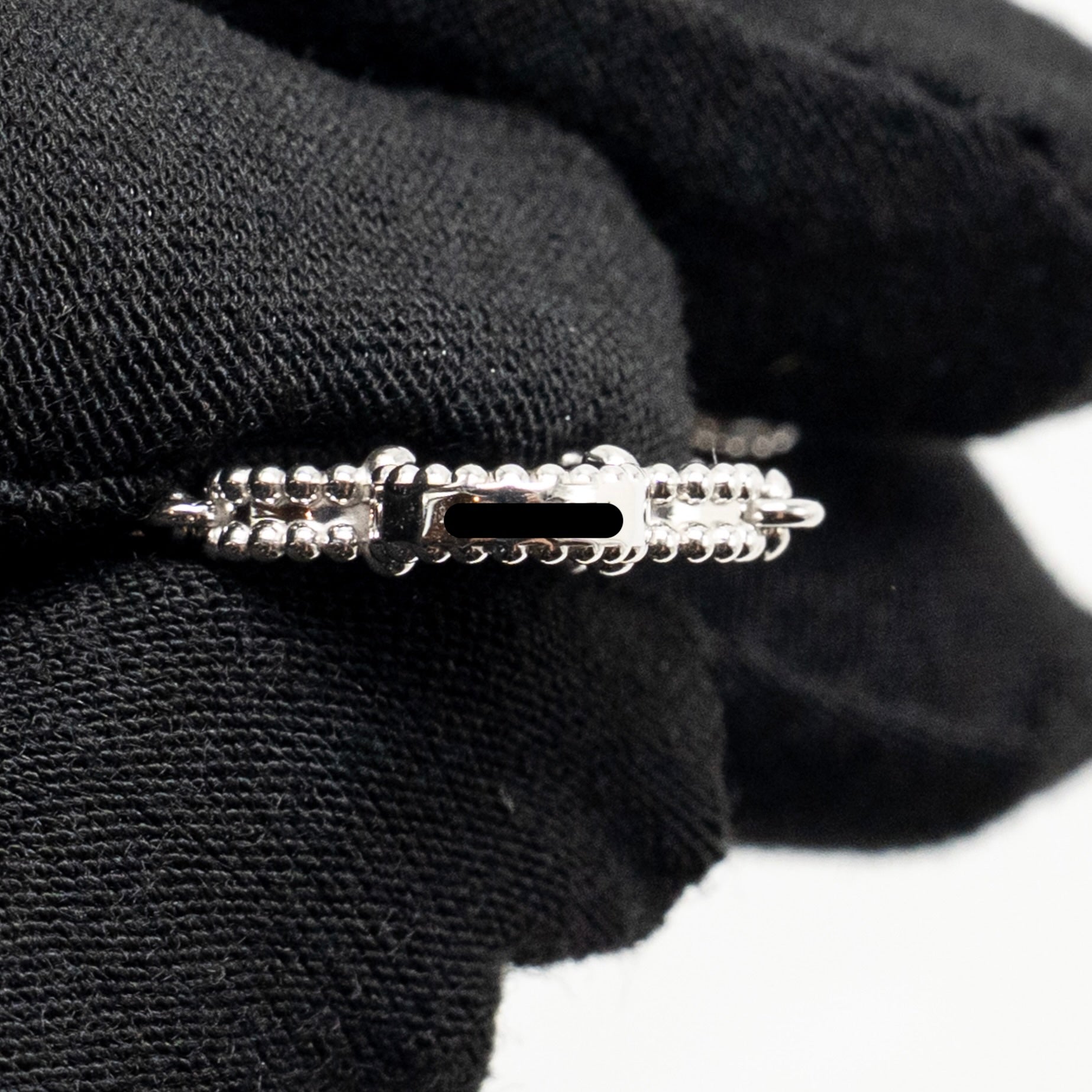 VAN CLEEF & ARPELS VINTAGE ALHAMBRA BRACELET 5 MOTIFS WHITE GOLD/DIAMONDS/ONYX