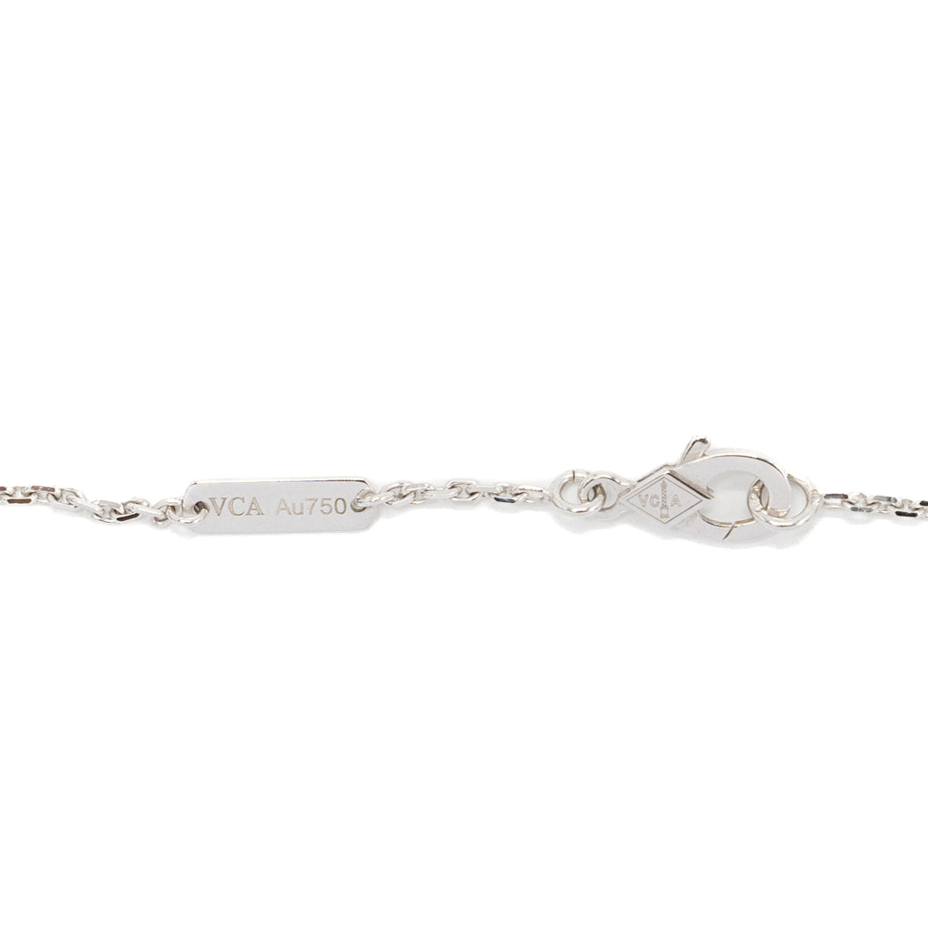 VAN CLEEF & ARPELS 2022 HOLIDAY CHRISTMAS VINTAGE ALHAMBRA PENDANT WHITE GOLD, DIAMOND