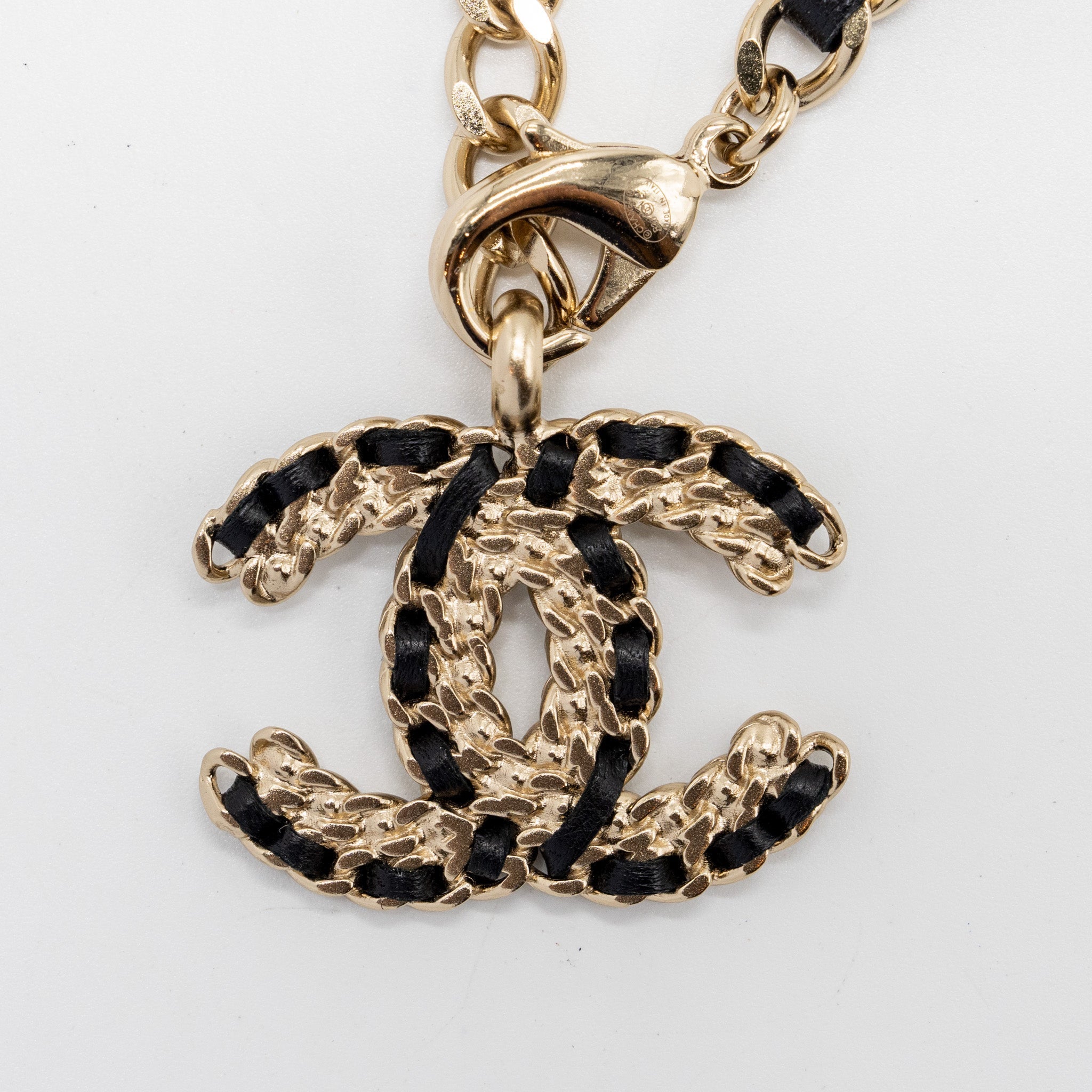 CHANEL DETAILED CC LOGO CHAIN BELT BLACK LGHW