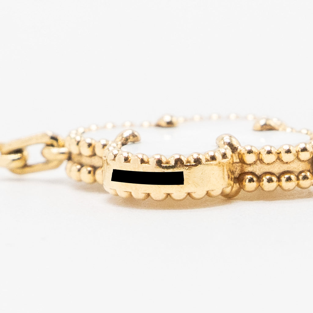 VAN CLEEF & ARPELS VINTAGE ALHAMBRA 5 MOTIFS MOTHER OF PEARL YELLOW GOLD
