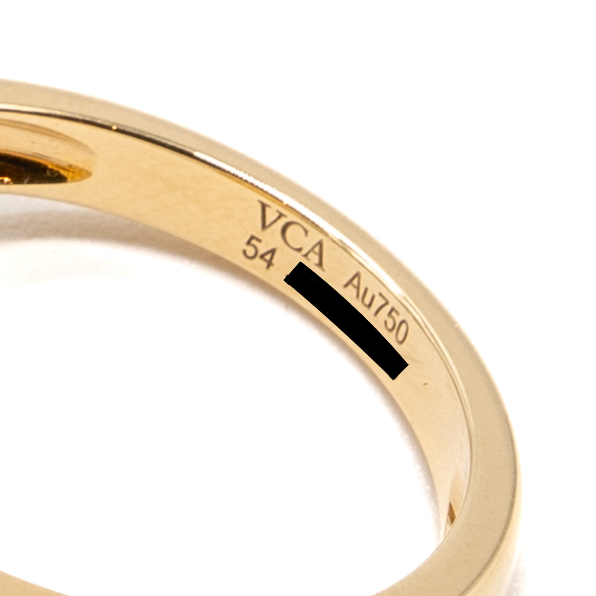 VAN CLEEF AND ARPELS VINTAGE ALHAMBRA RING MOTHER OF PEARL, YELLOW GOLD