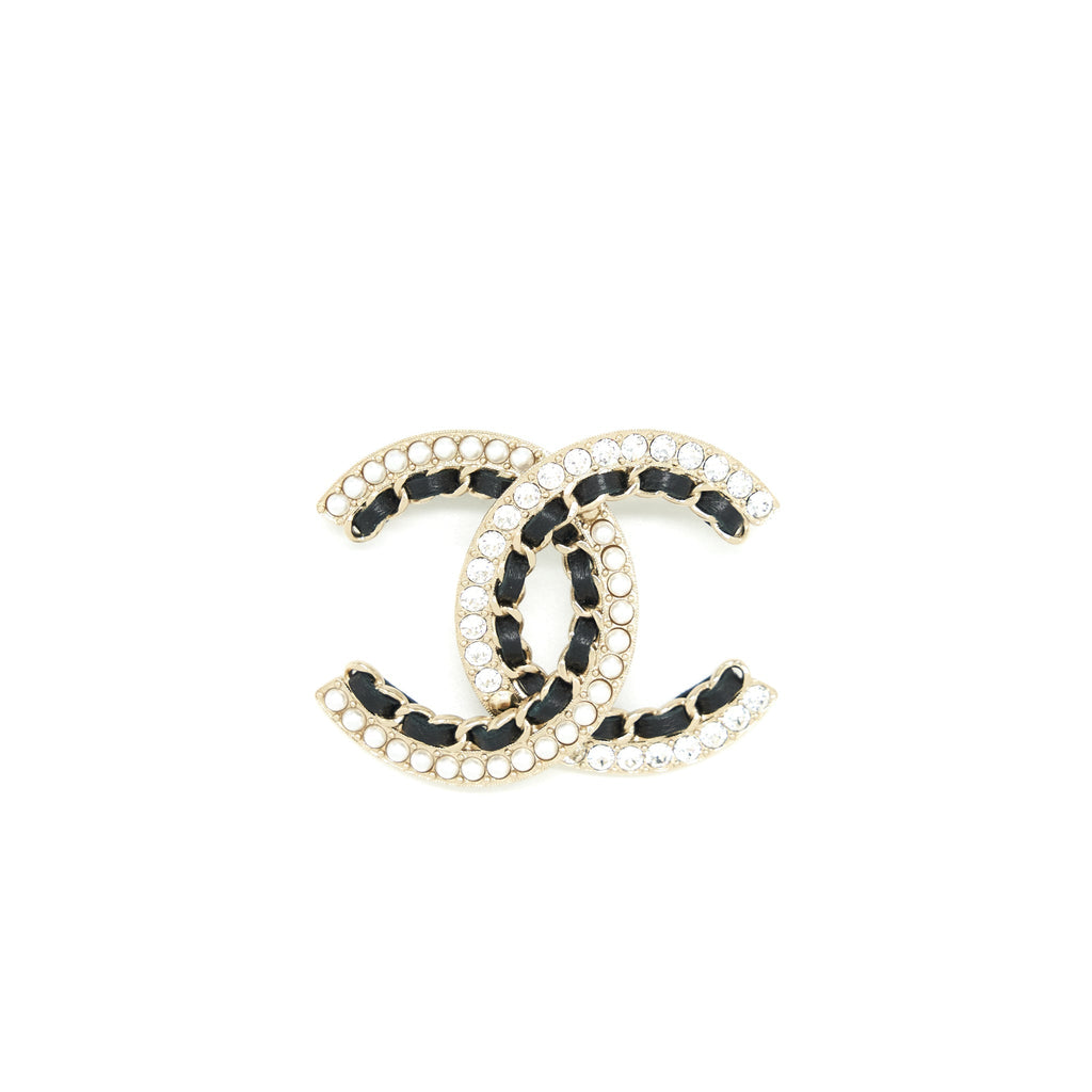 CHANEL LEATHER CHAIN/ PEARL / CRYSTAL BROOCH