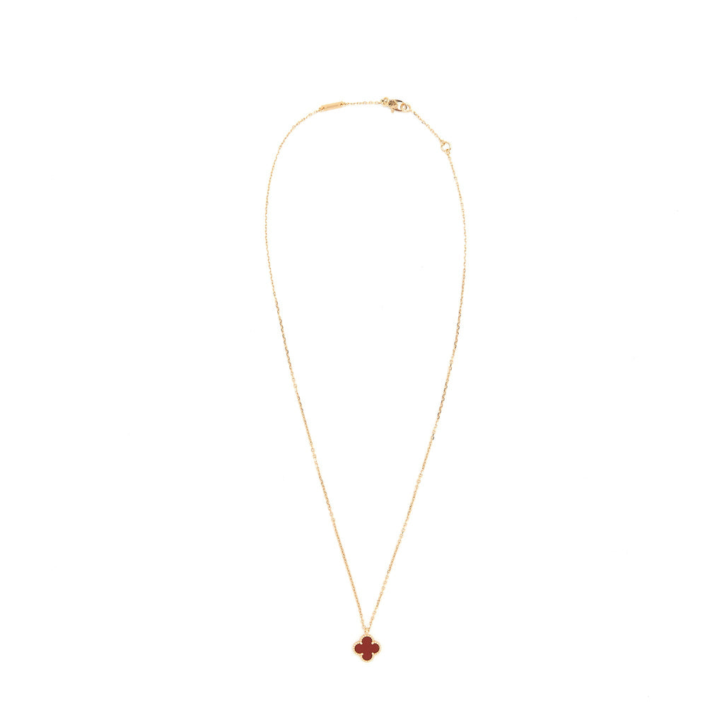 VAN CLEEF AND ARIEL’S SWEET ALHAMBRA PENDANT ROSE GOLD WITH CARNELIAN