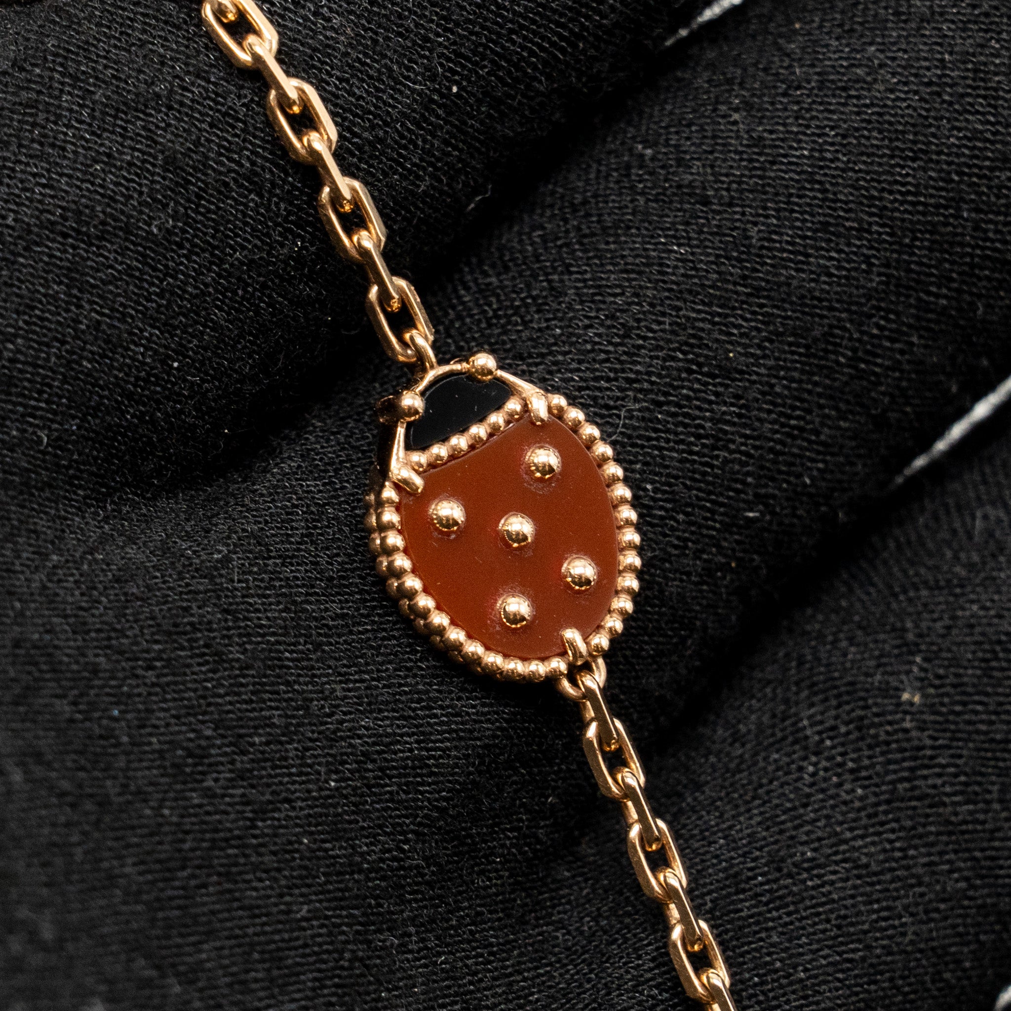 VAN CLEEF & ARPELS LUCKY SPRING BRACELET 5 MOTIFS ROSE GOLD/WHITE MOTHER OF PEARL/CARNELIAN/ONYX