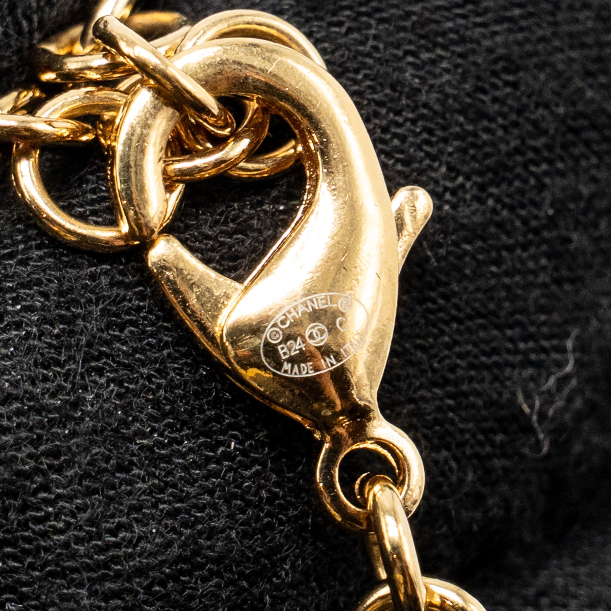CHANEL CC STAR LONG NECKLACE PEARL/CRYSTAL GOLD TONE