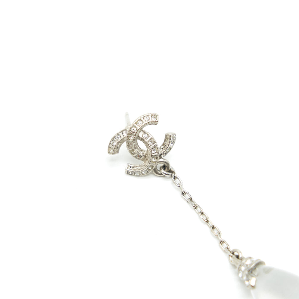 CHANEL CC AND WHITE CRYSTAL EARRINGS