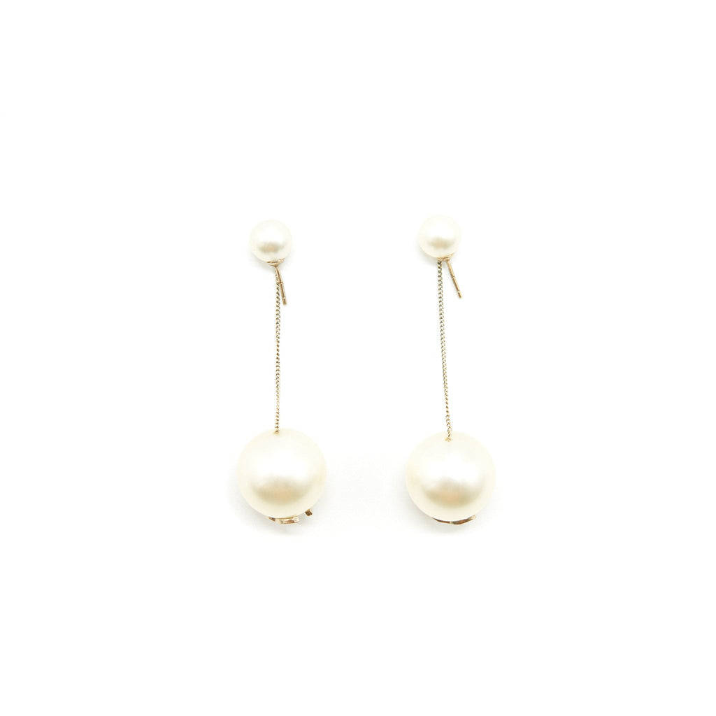 CHANEL PEARL EARRINGS