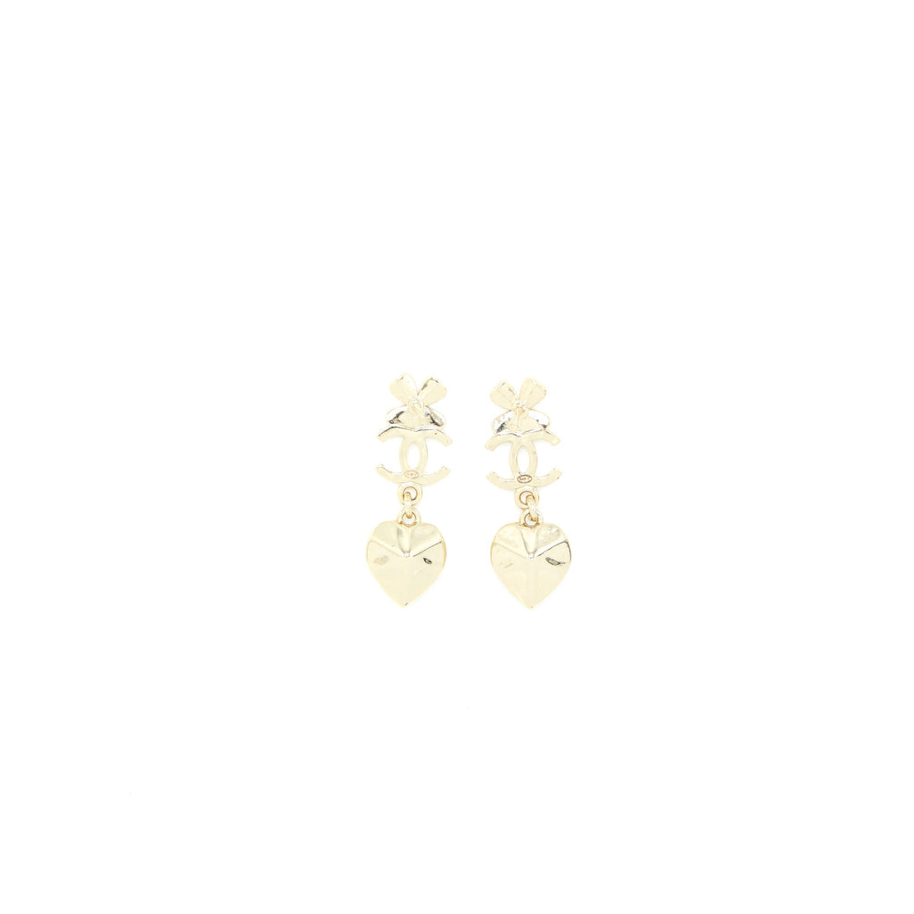 CHANEL HEART DROPPED CC LOGO/FLOWER EARRING CRYSTAL LIGHT GOLD TONE