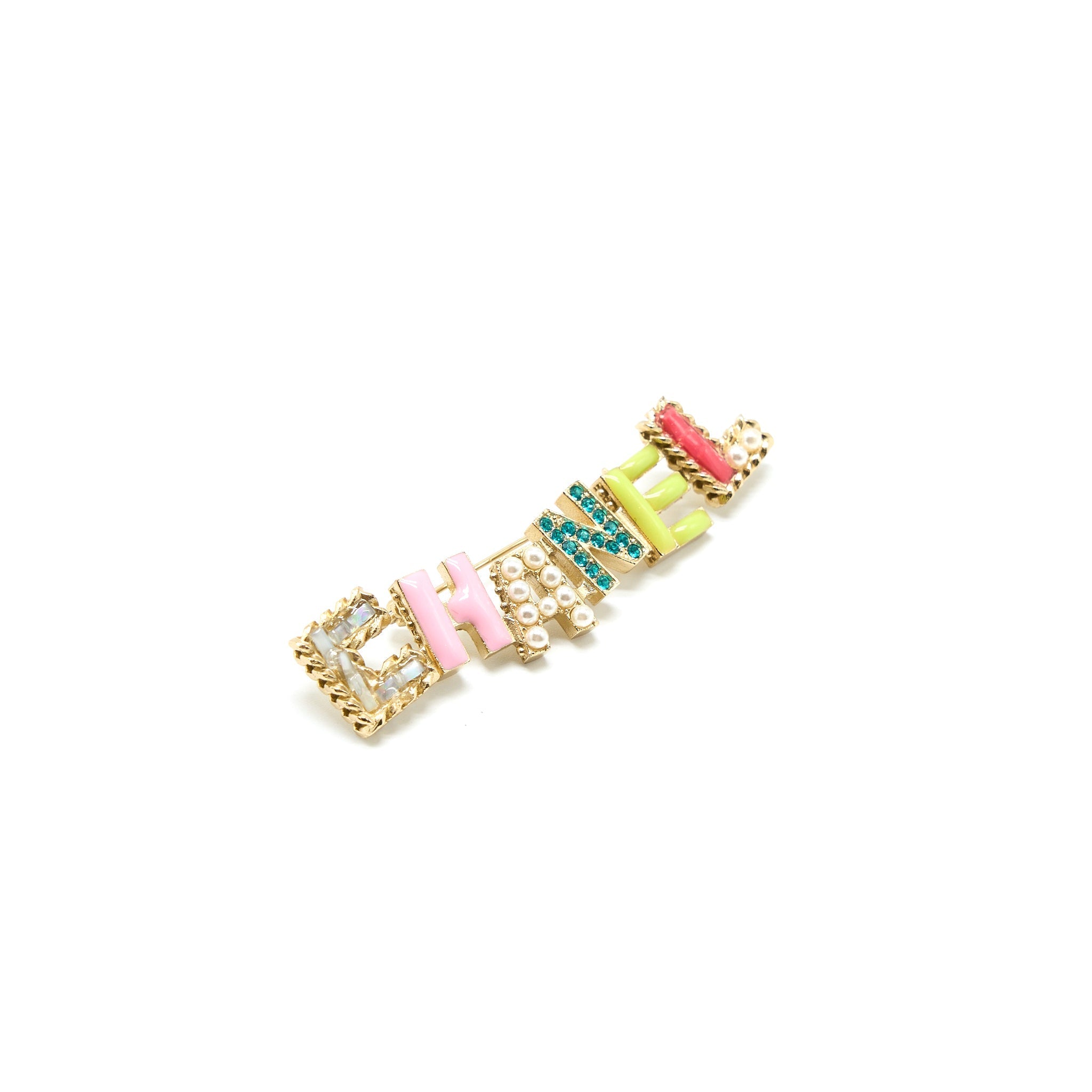 CHANEL LETTER BROOCH CRYSTAL/PEARL MULTICOLOUR LIGHT GOLD TONE