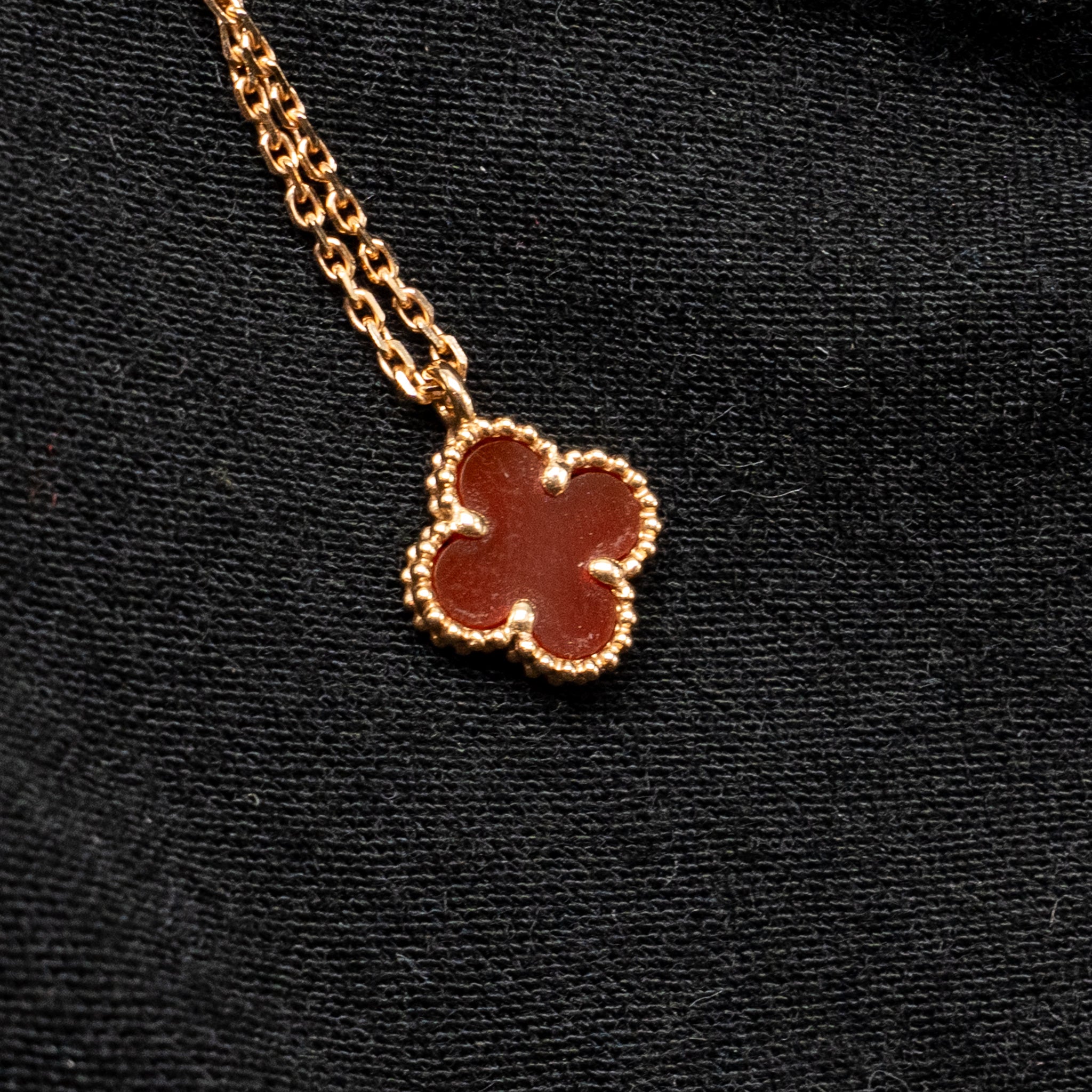 VAN CLEEF AND ARPELS SWEET ALHAMBRA PENDANT CARLENIAN ROSE GOLD