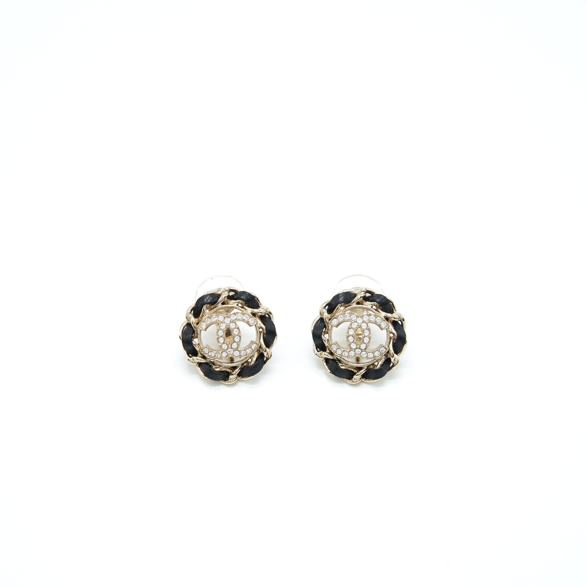 CHANEL CC LOGO WITH LEATHER CHAIN ROUND EAR CLIP BLACK/ LIGHT GOLD TONE