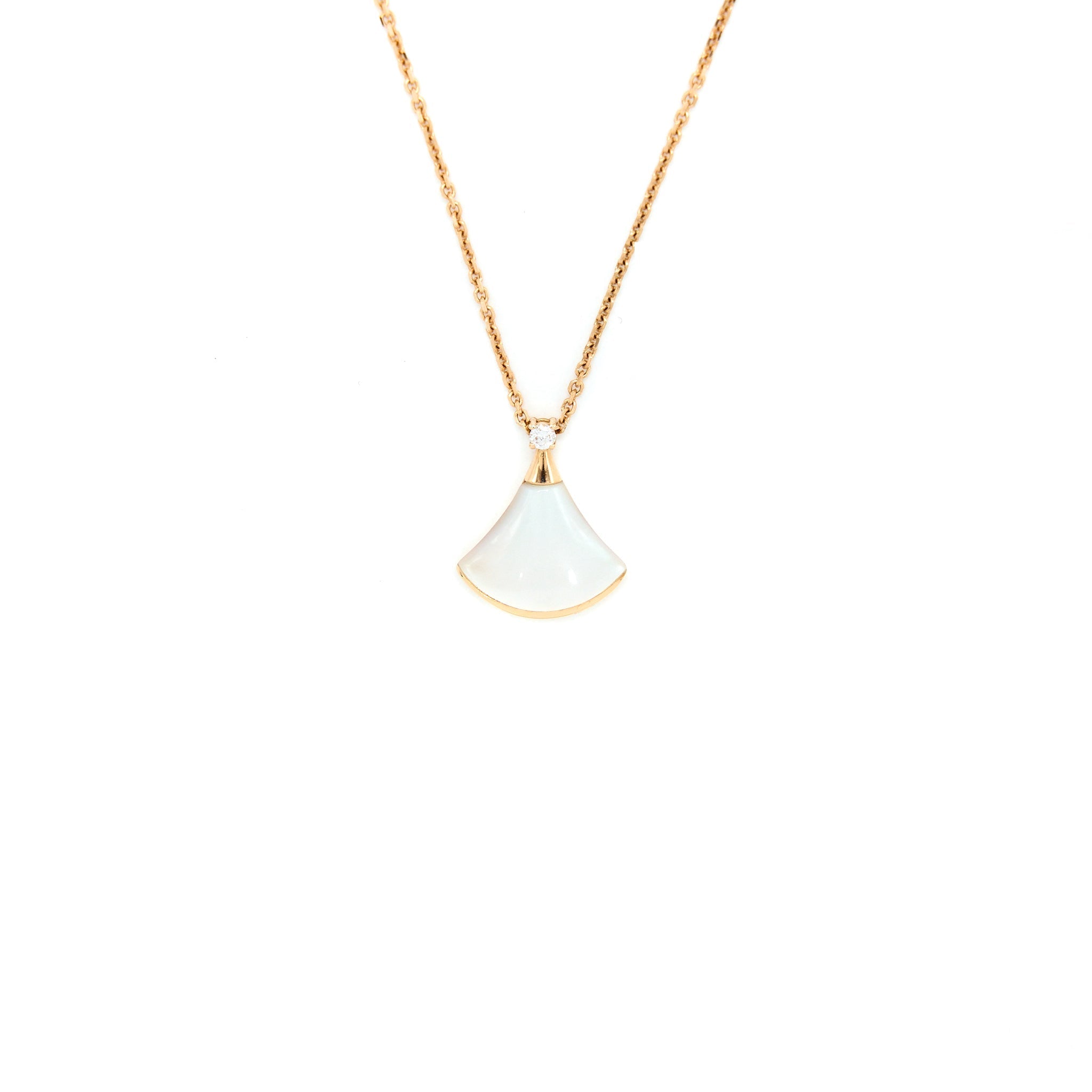 BVLGARI DIVA`S DREAM NECKLACE MOTHER OF PEARL WITH DIAMOND ROSE GOLD