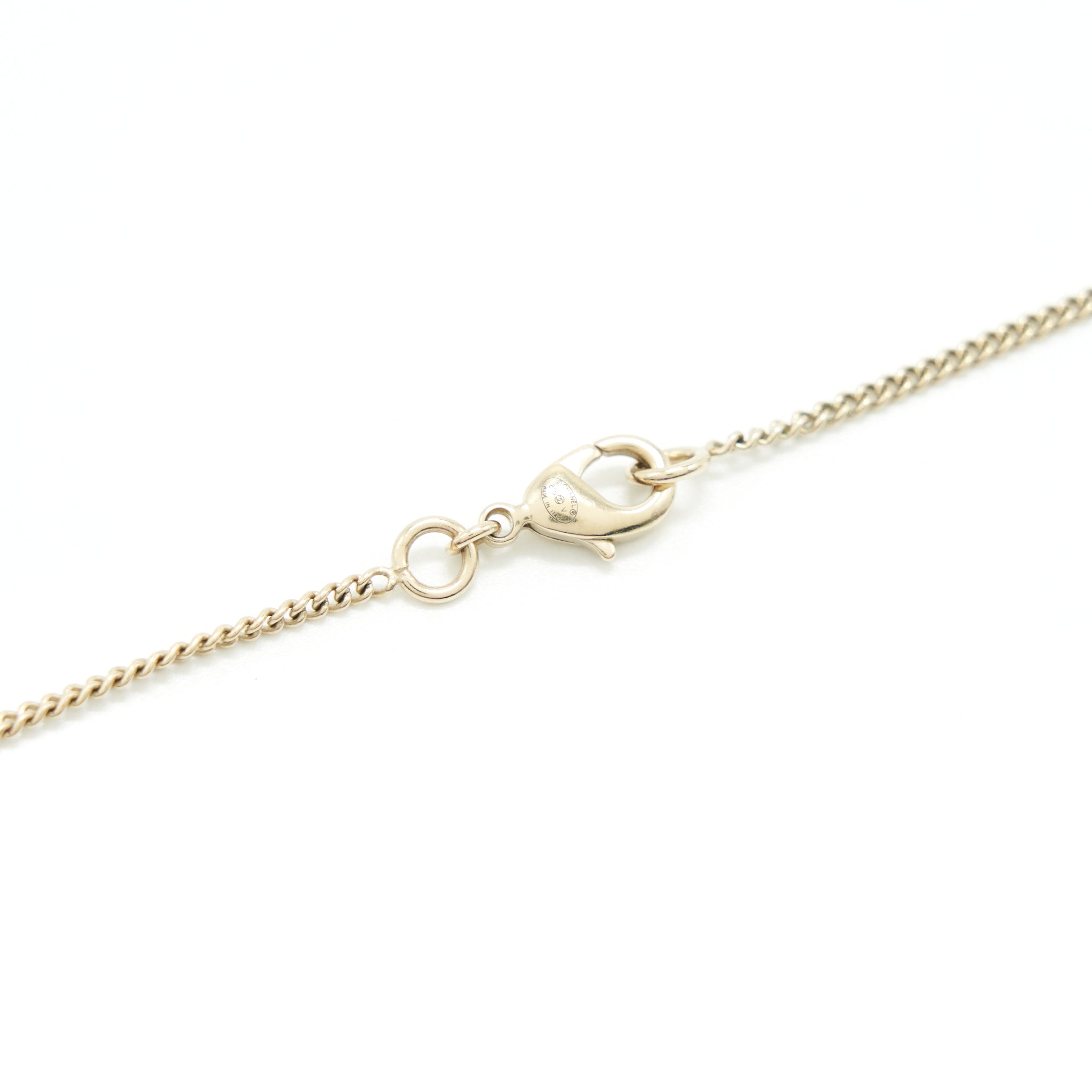 CHANEL CC LOGO NECKLACE WITH PEARL