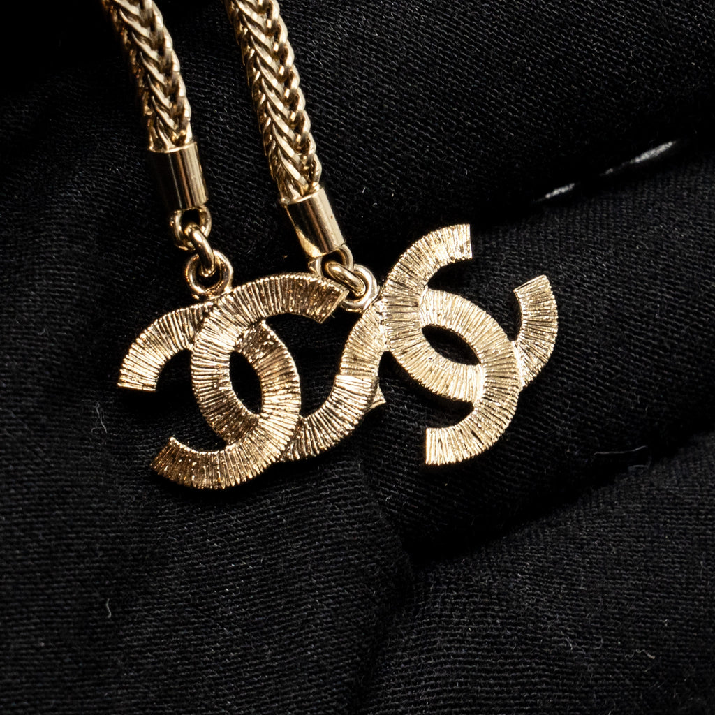 CHANEL CC LOGO DROPPED NECKLACE CRYSTAL LIGHT GOLD TONE