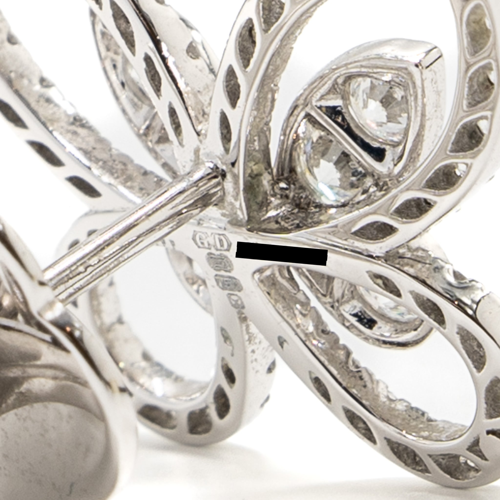 GRAFF BUTTERFLY SILHOUETTE DIAMOND MINI STUD EARRINGS WHITE GOLD