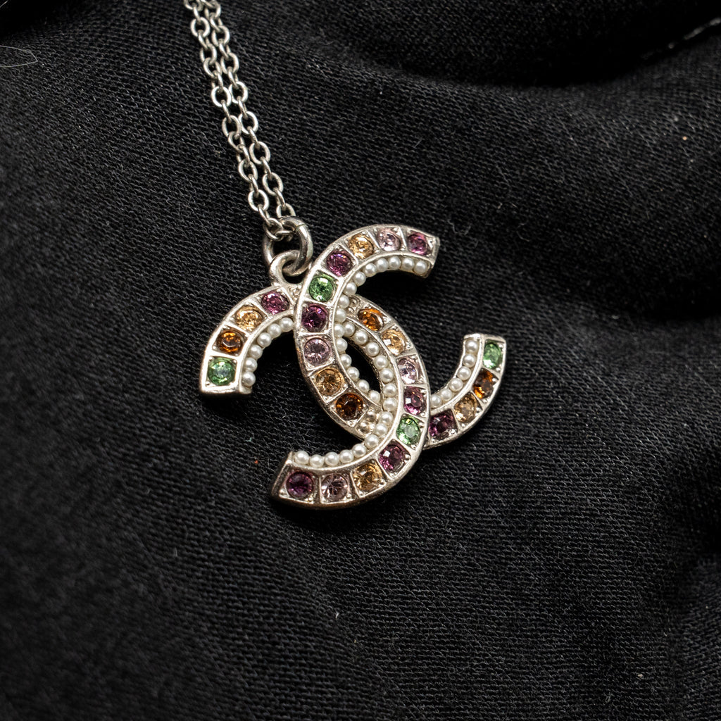 CHANEL CC LOGO LONG NECKLACE MULTICOLOURED CRYSTAL SILVER TONE
