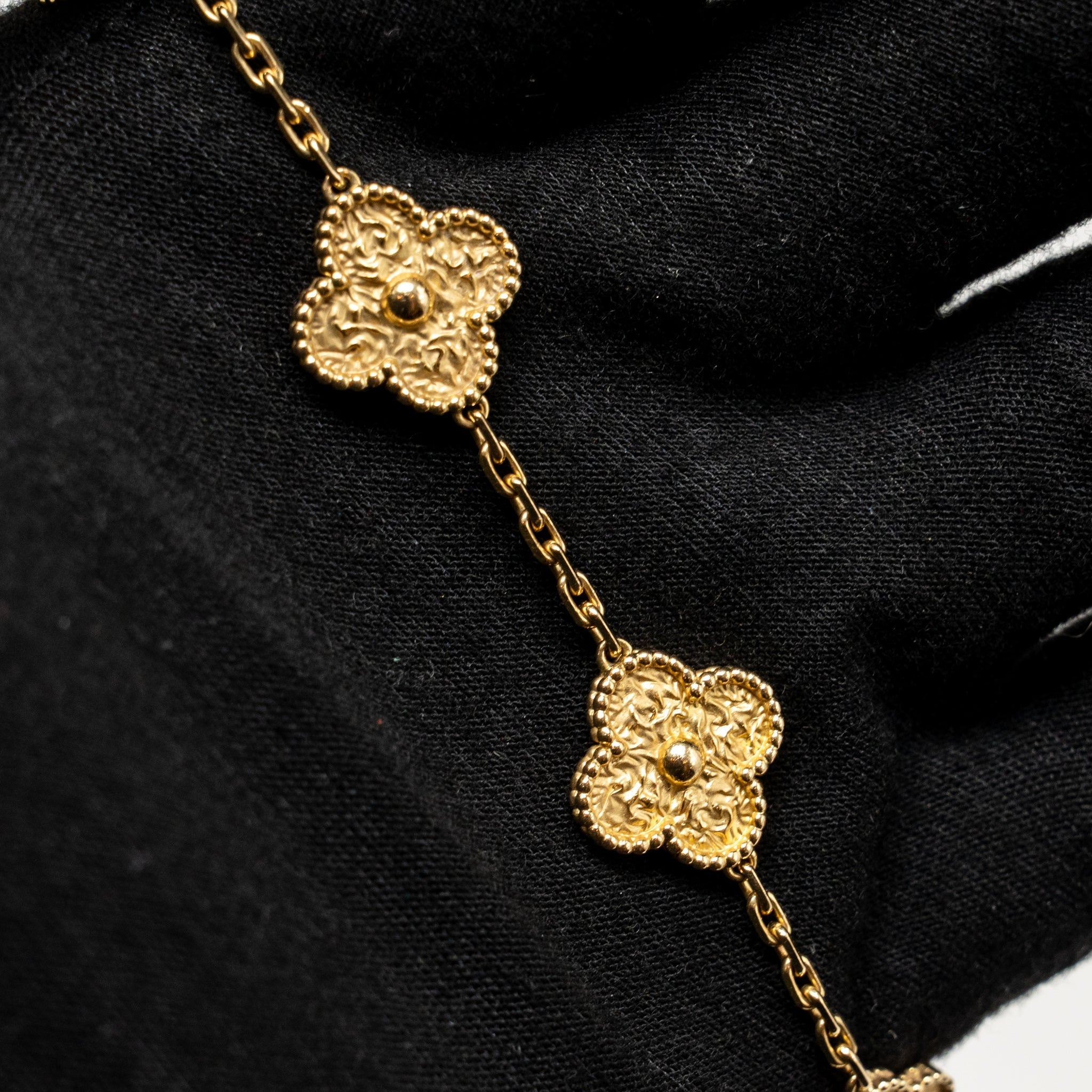 VAN CLEEF & ARPELS VINTAGE ALHAMBRA BRACELET 5 MOTIFS YELLOW GOLD