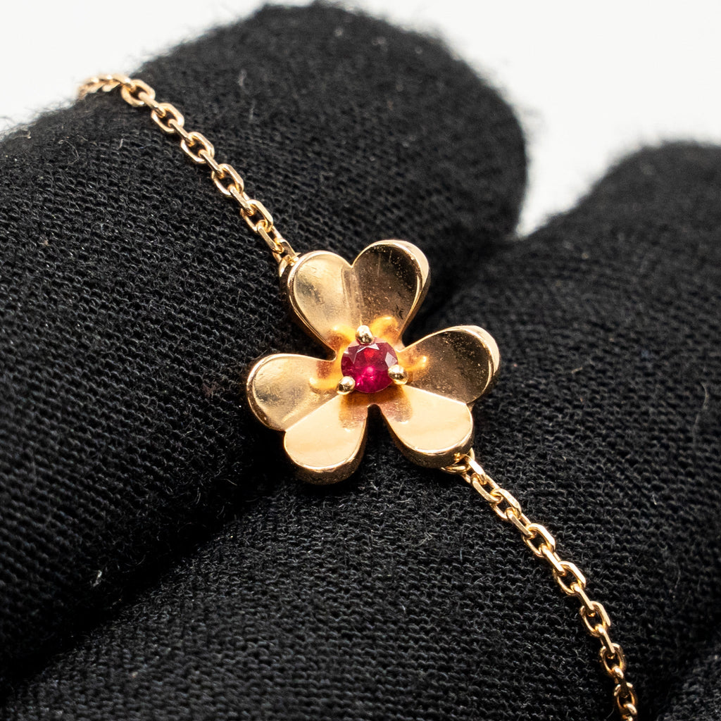 VAN CLEEF & ARPELS FRIVOLE BRACELET ROSE GOLD WITH RUBY STONE