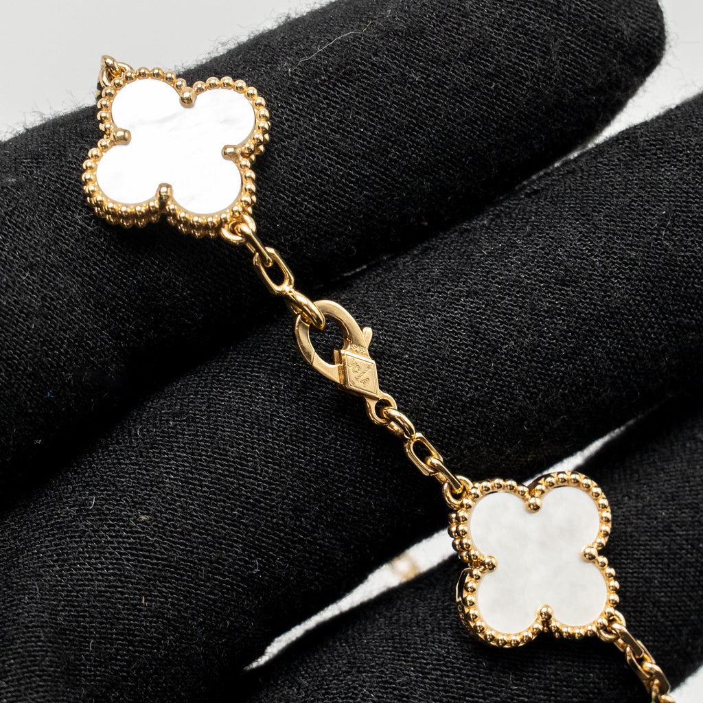 VAN CLEEF & ARPELS VINTAGE ALHAMBRA BRACELET 5 MOTIFS YELLOW GOLD, MOTHER OF PEARL