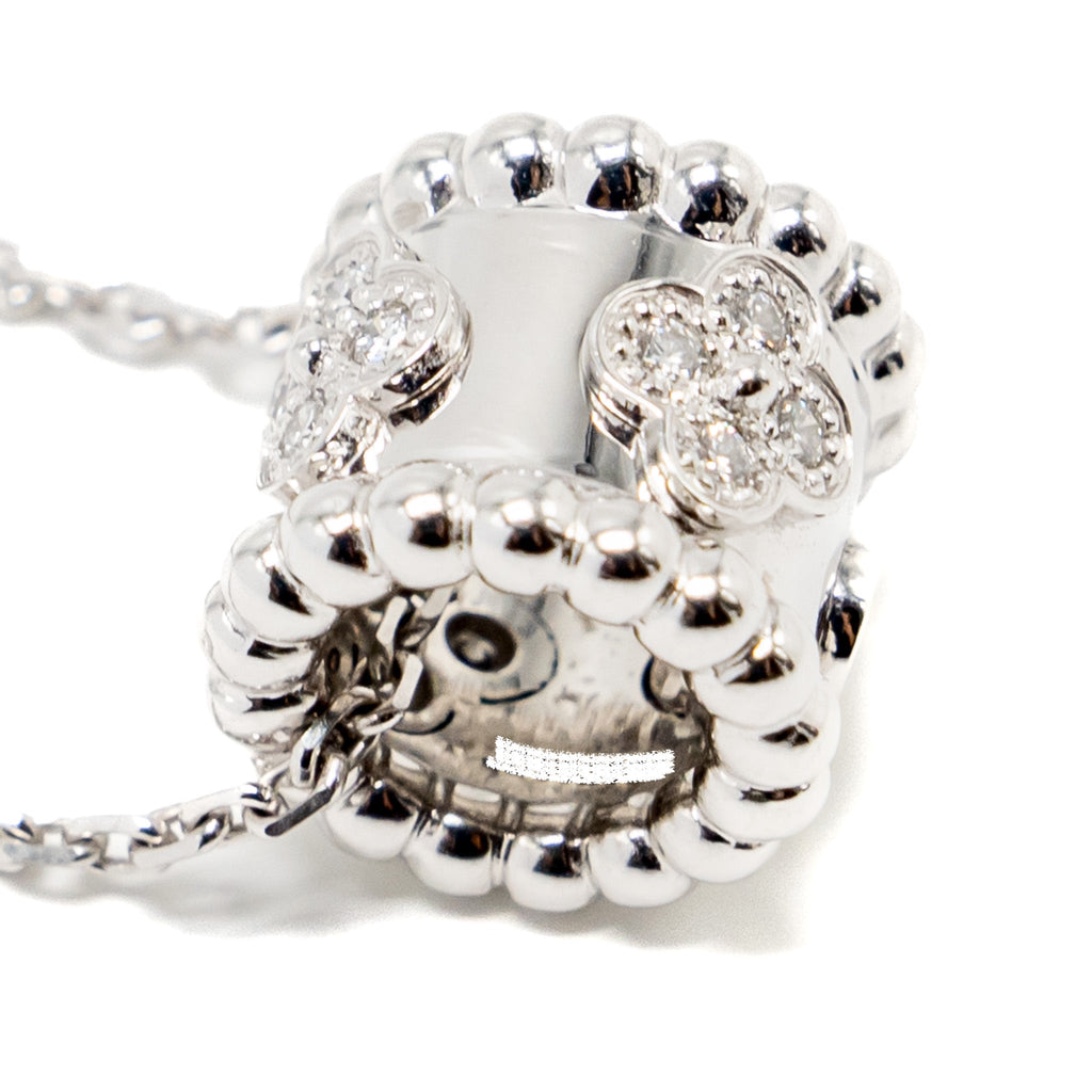 VAN CLEEF & ARPELS ANGLE FILED TRACE CHAIN WITH PERLEE CLOVERS PENDANT WHITE GOLD, DIAMONDS (SELL IN A SET)