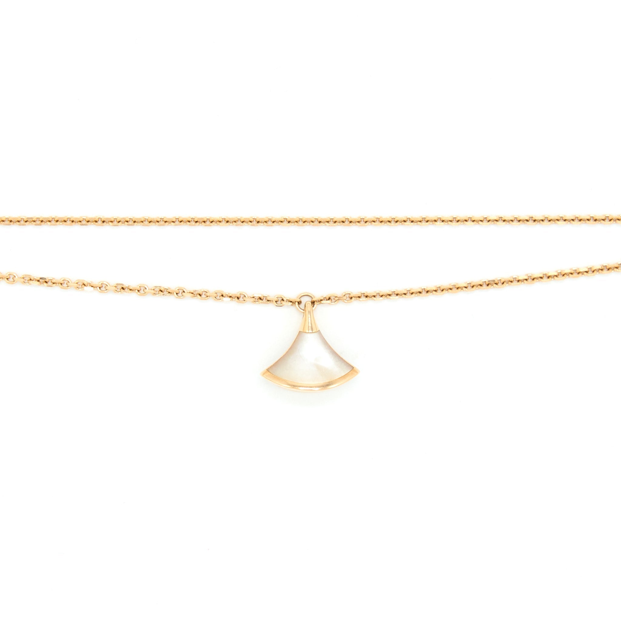 BVLGARI DIVA’S DREAM BRACELET ROSE GOLD WITH MOTHER OF PEARL
