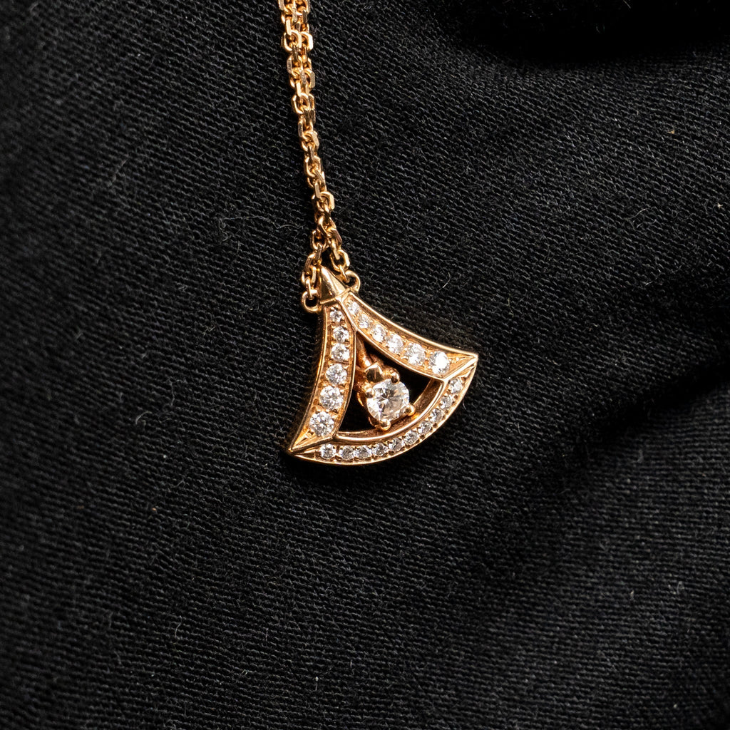 BVLGARI DIVAS’ DREAM NECKLACE ROSE GOLD WITH DIAMONDS