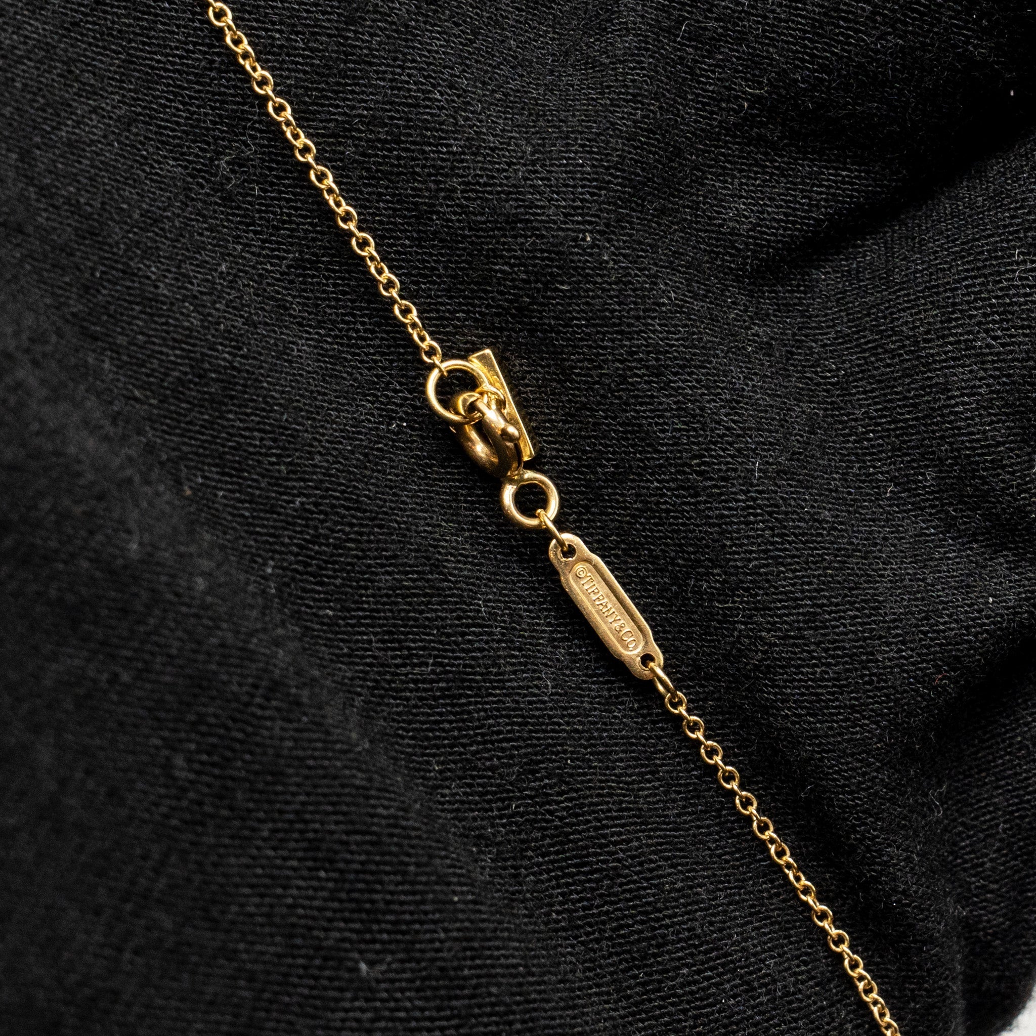 TIFFANY T SMILE PENDANT YELLOW GOLD