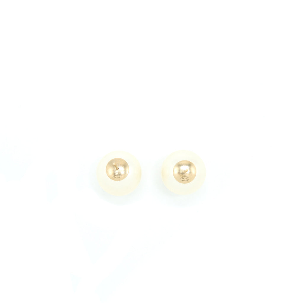 CHANEL GIANT PEARL WITH CC LOGO EARRING LGHW