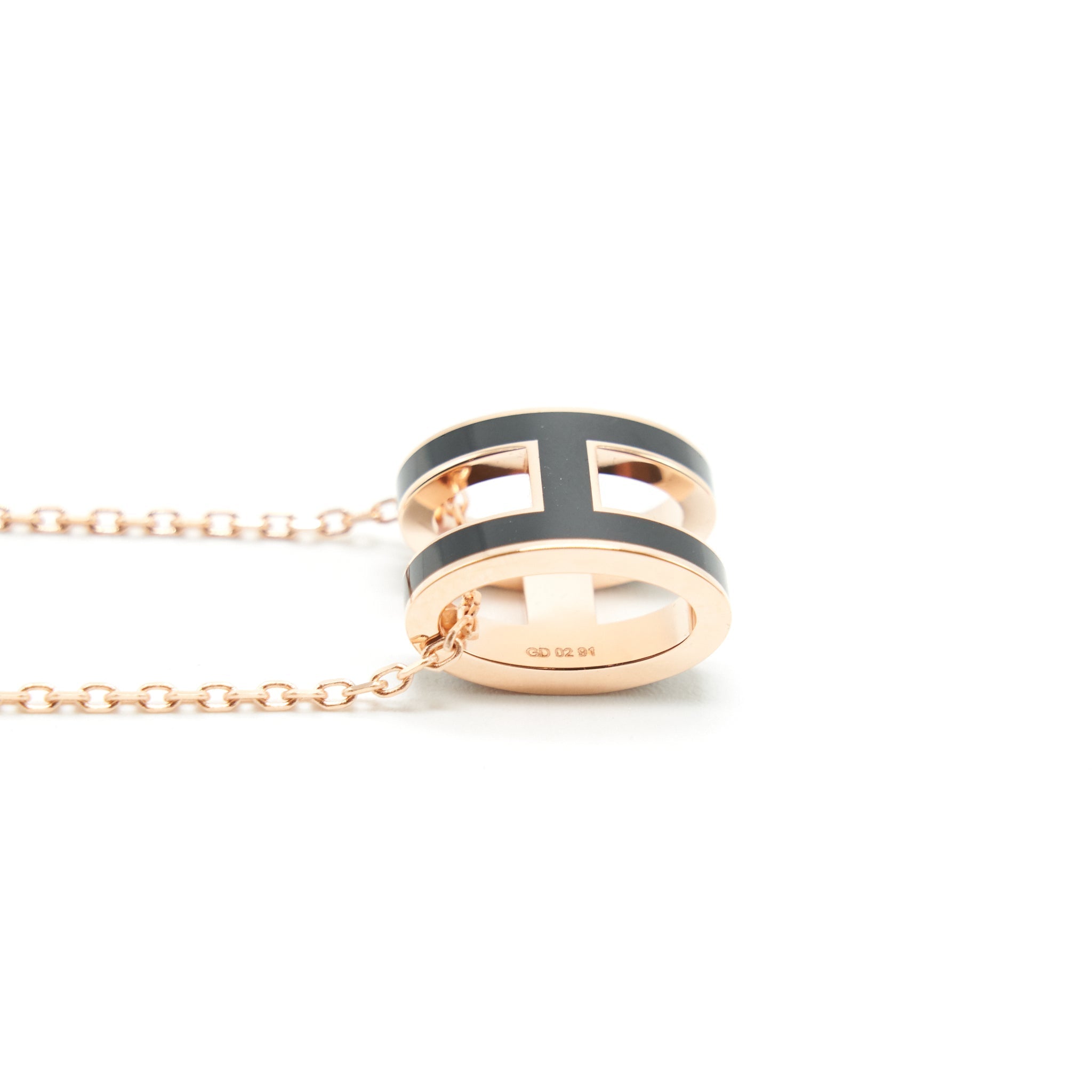 HERMES POP H PENDANT BLACK RGHW