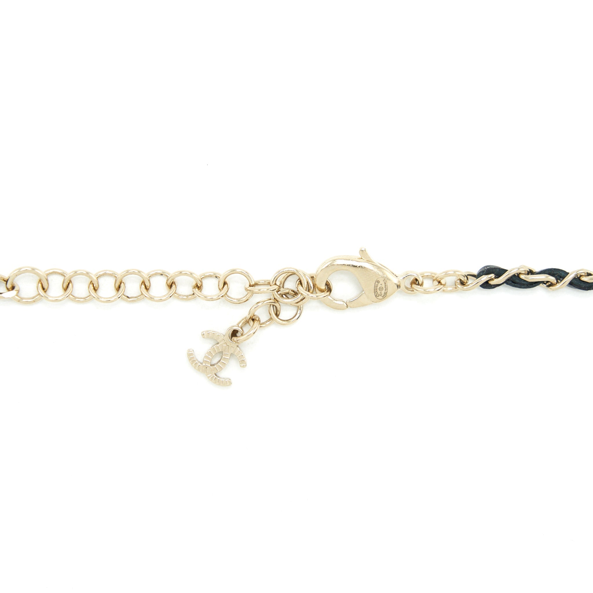 CHANEL CC LOGO AND PEARL LOCK NECKLACE