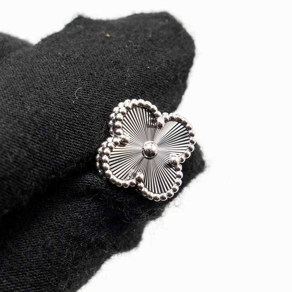 VAN CLEEF & ARPELS VINTAGE ALHAMBRA RING GUILLOCHE WHITE GOLD