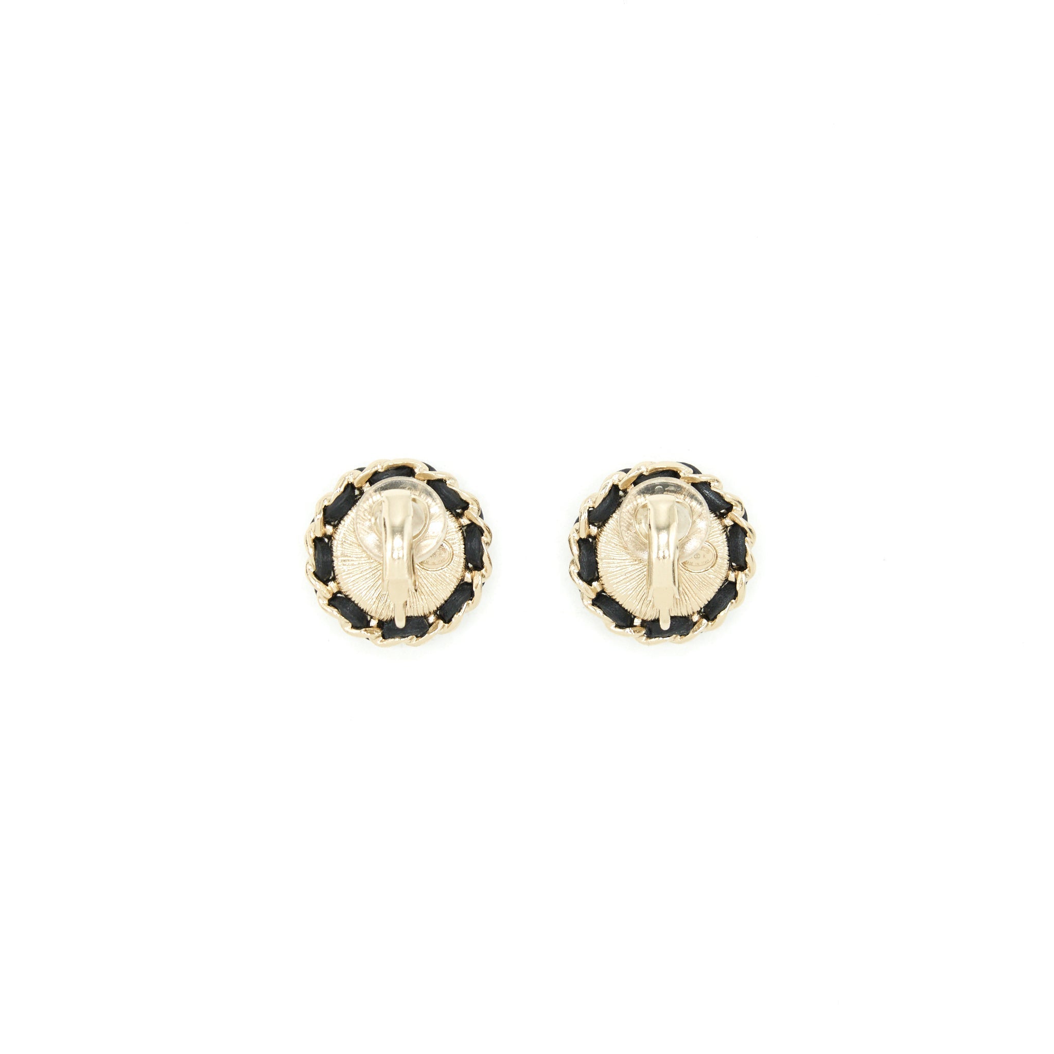 CHANEL 22P ROUND EAR CLIP LGHW