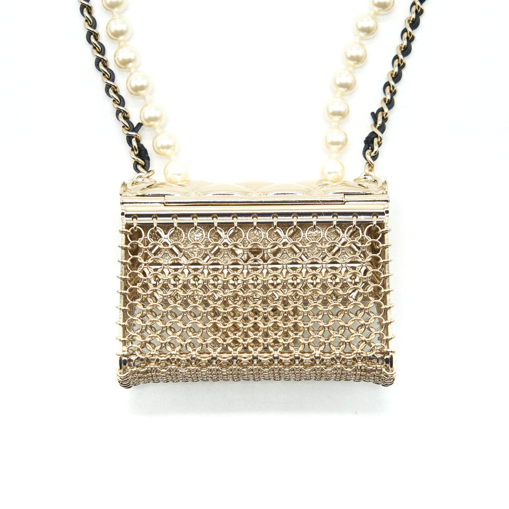 CHANEL 2021 THE LONG NECKLACE WITH CHAIN AND PEARL