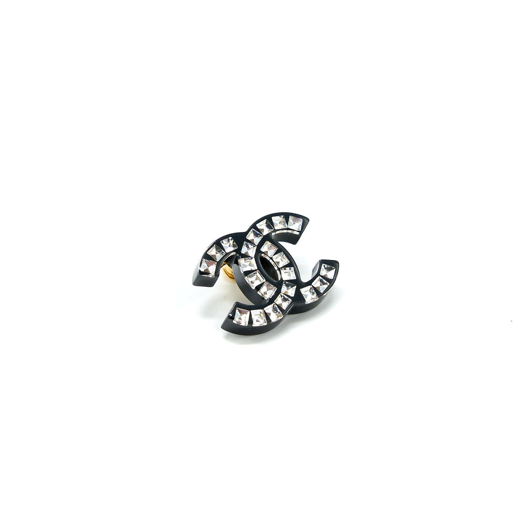 CHANEL CC LOGO BROOCH WITH CRYSTAL GOLD TONE