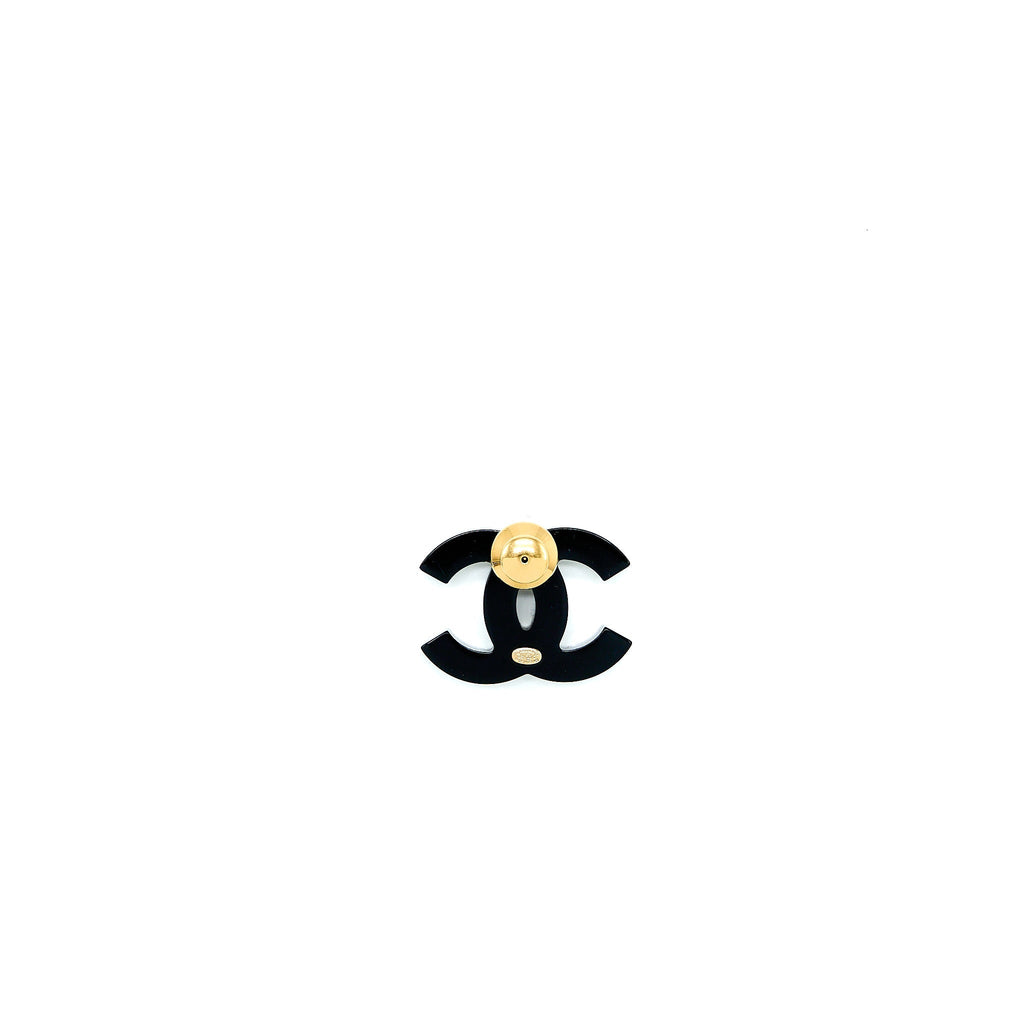 CHANEL CC LOGO BROOCH WITH CRYSTAL GOLD TONE