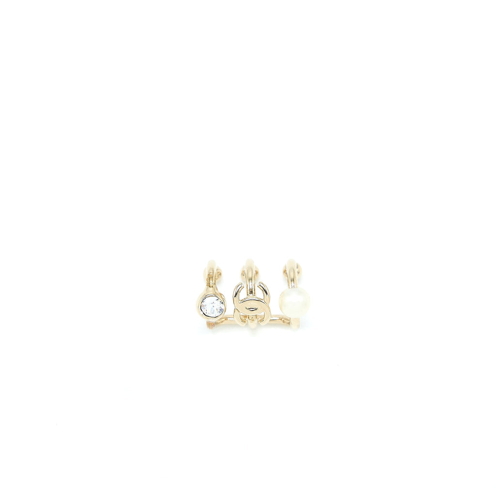 CHANEL ONE SIDE EARRING LIGHT GOLD TONE