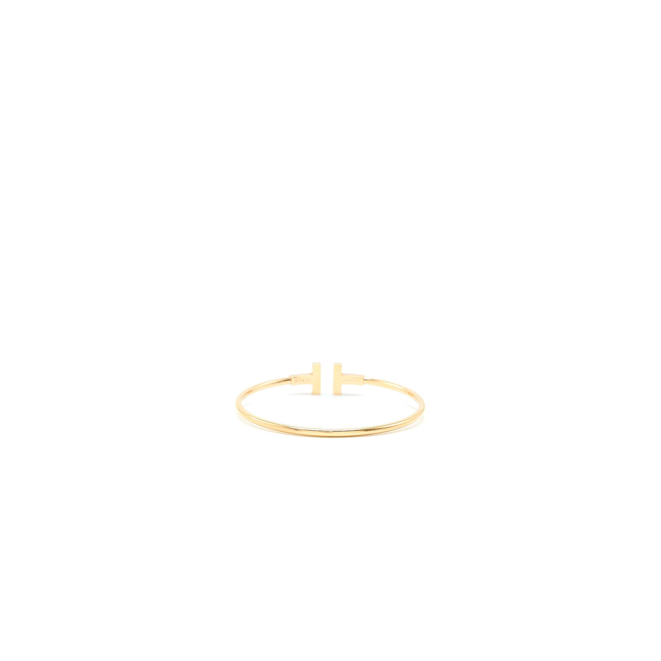 TIFFANY T WIRE BRACELET IN YELLOW GOLD/MOTHER OF PEARL
