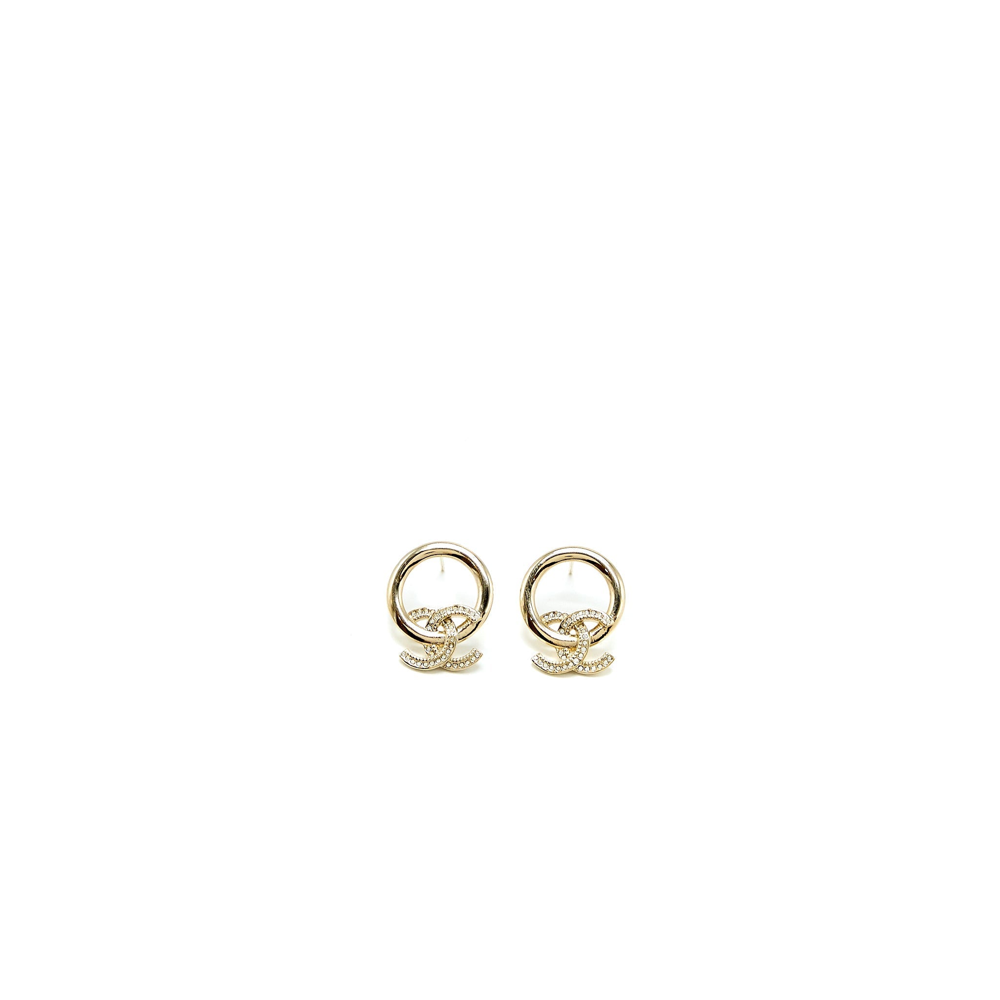 CHANEL 22K ROUND CC LOGO EARRING LIGHT GOLD TONE