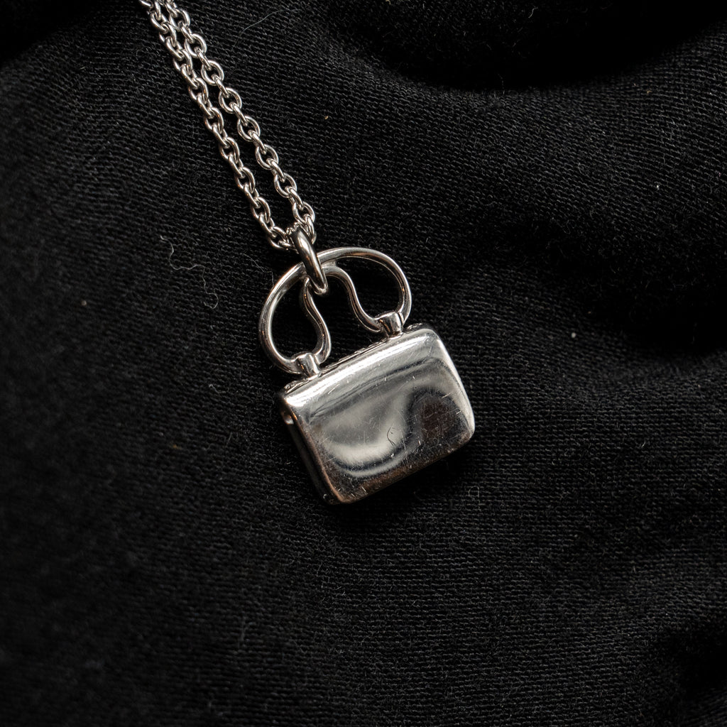 HERMES CONSTANCE AMULETTE PENDANT WHITE GOLD DIAMONDS