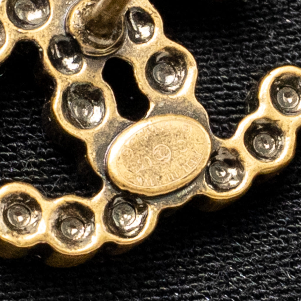 CHANEL CC LOGO EARRINGS CRYSTAL GOLD TONE