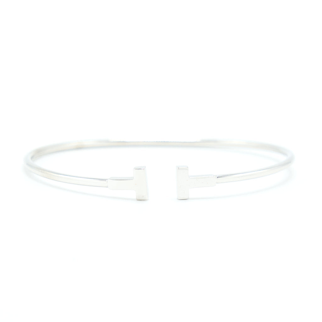 TIFFANY TIFFANY T NARROW WIRE BRACELET 18K WHITE GOLD