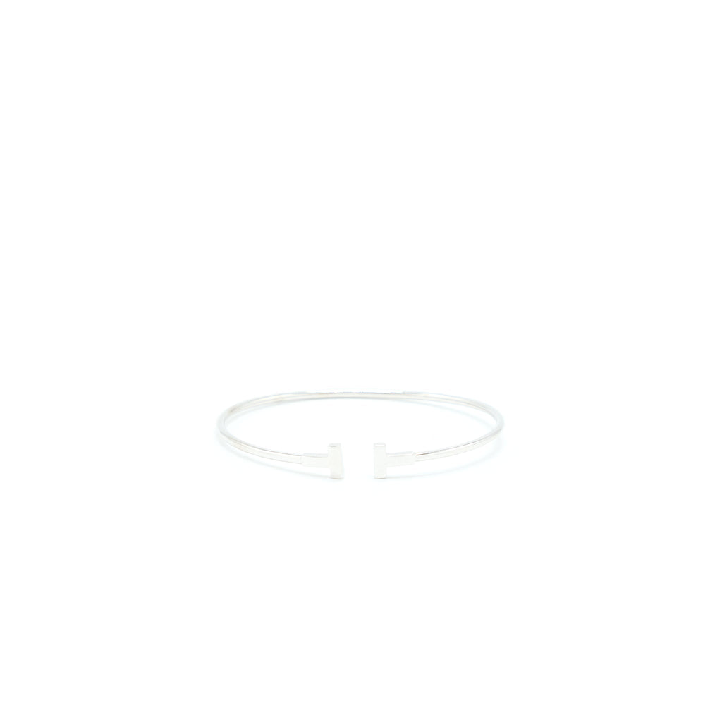 TIFFANY TIFFANY T NARROW WIRE BRACELET 18K WHITE GOLD