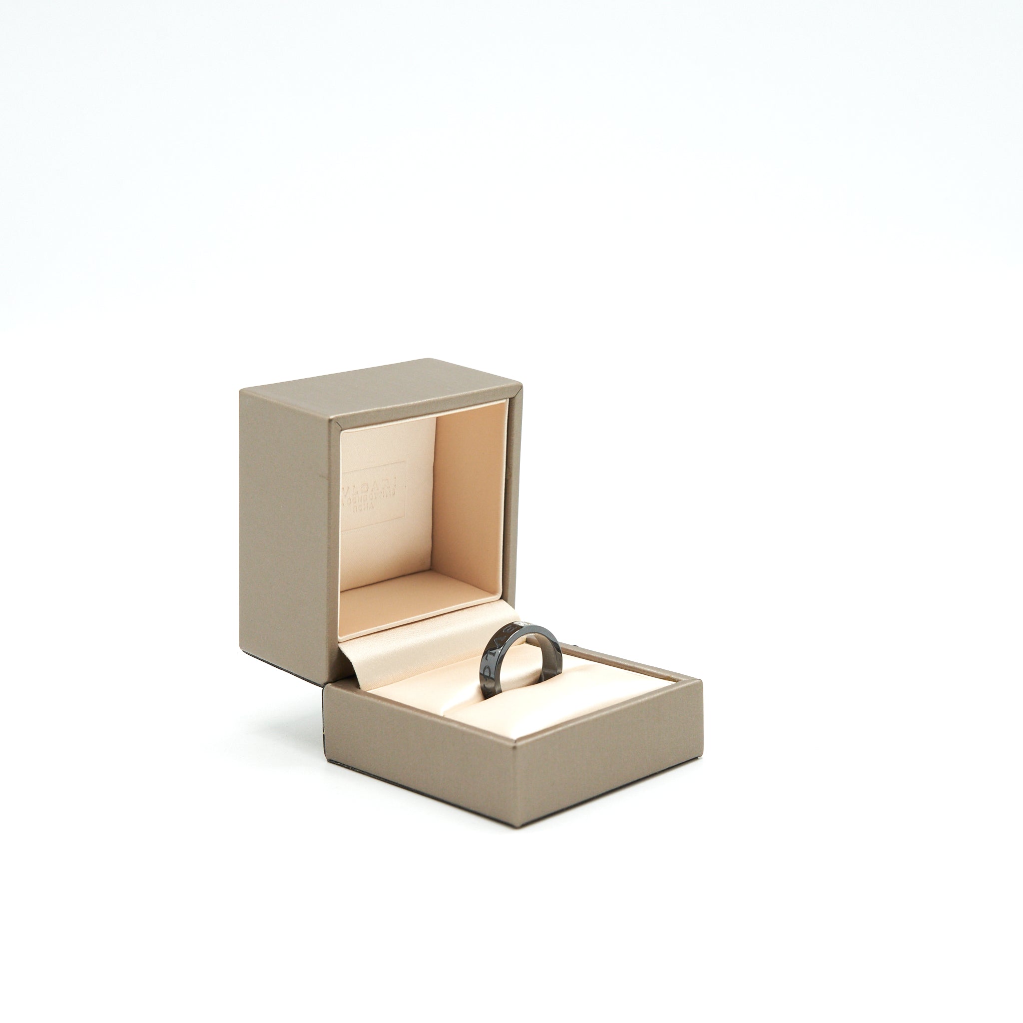 BVLGARI ESSENTIAL RING WITH ONE DIAMOND