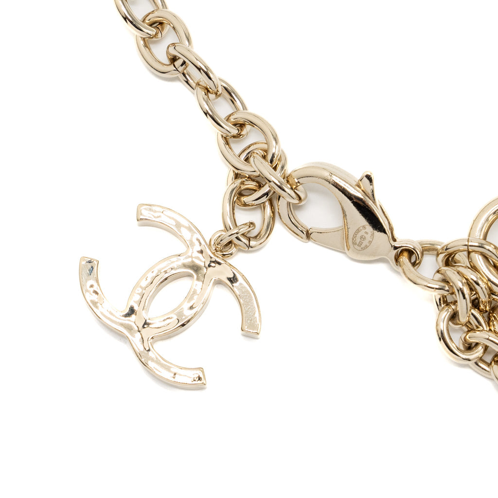 CHANEL 22B HEART DROPPED CC LOGO CHAIN BELT LGHW