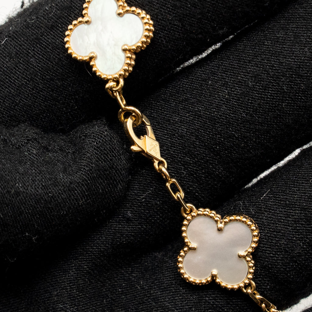 VAN CLEEF & ARPELS VINTAGE ALHAMBRA BRACELET 5 MOTIFS YELLOW GOLD, MOTHER OF PEARL