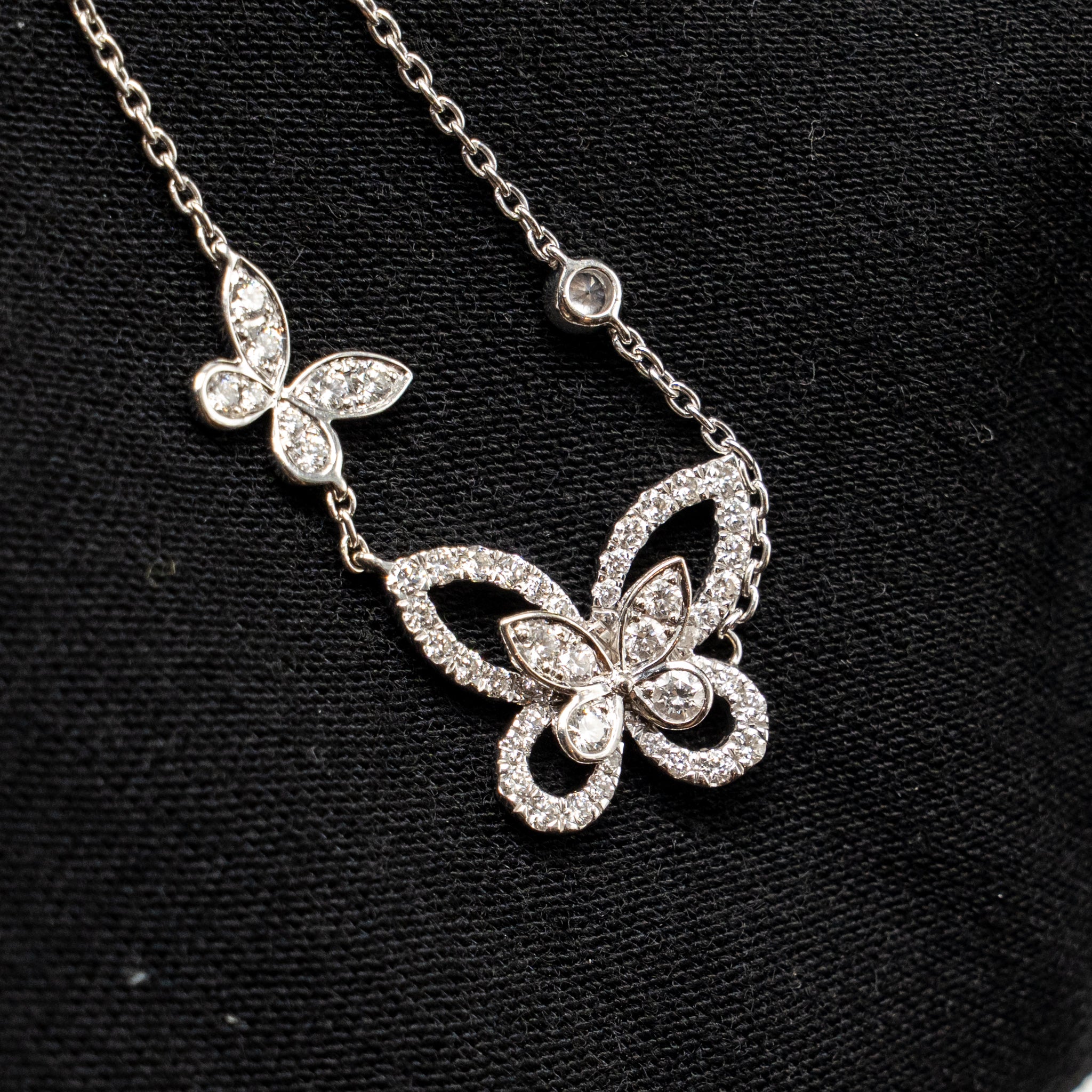 GRAFF DOUBLE BUTTERFLY SILHOUETTE PENDANT WHITE GOLD DIAMONDS