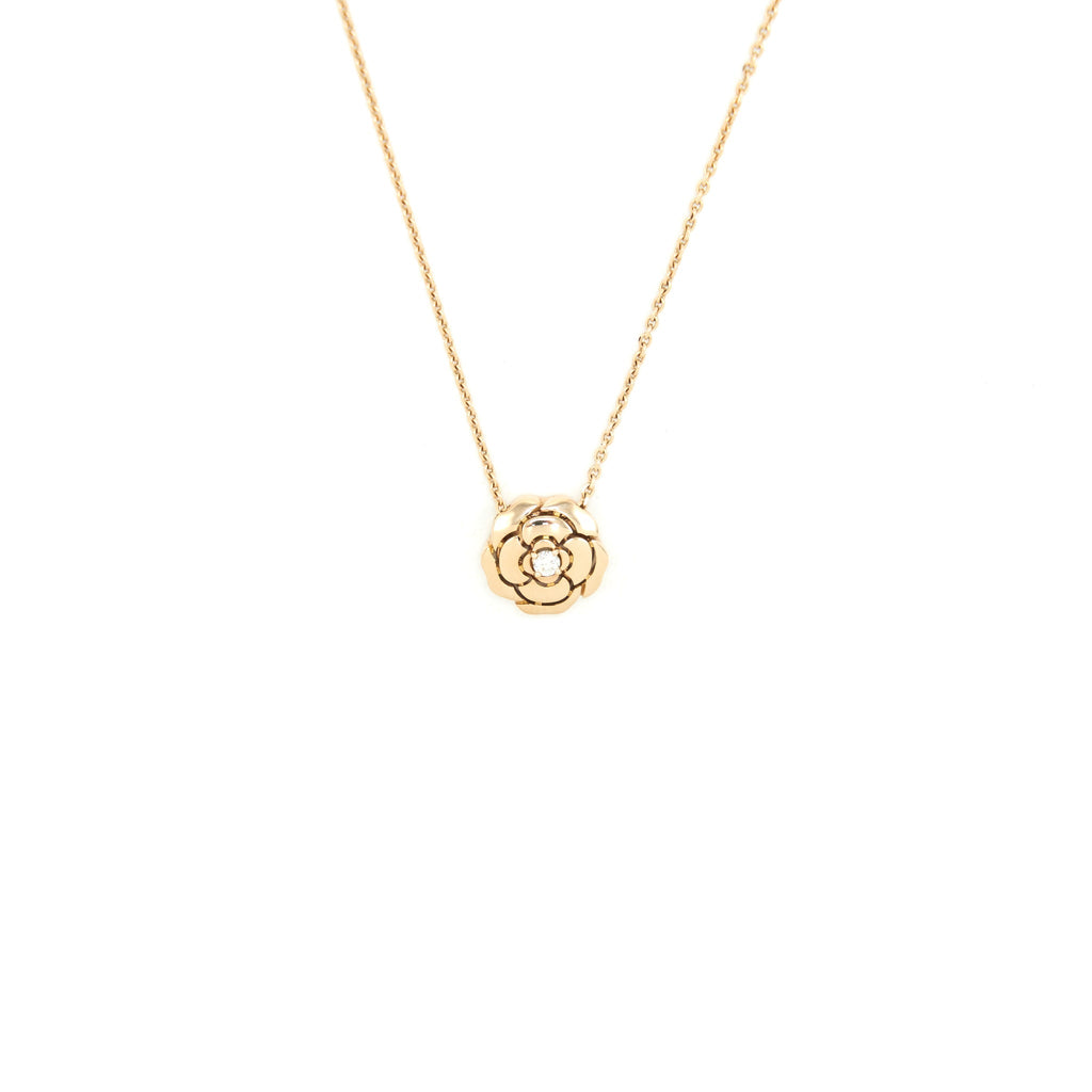 CHANEL EXTRAIT DE CAMELLIA NECKLACE 18K PINK GOLD WITH A DIMOND