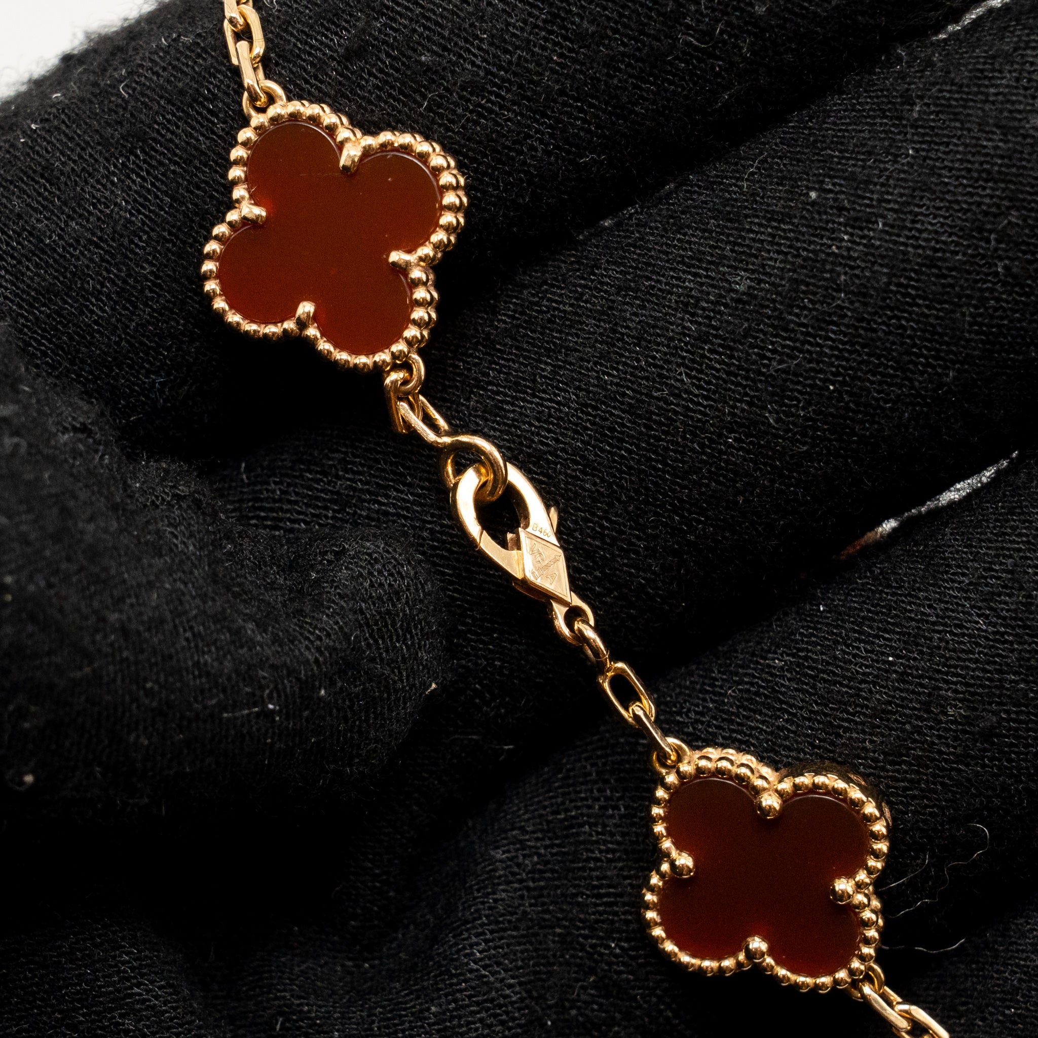 VAN CLEEF & ARPELS VINTAGE ALHAMBRA BRACELET 5 MOTIFS ROSE GOLD, CARNELIAN